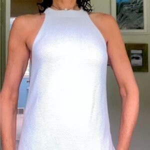 White knit sleeveless long sweater